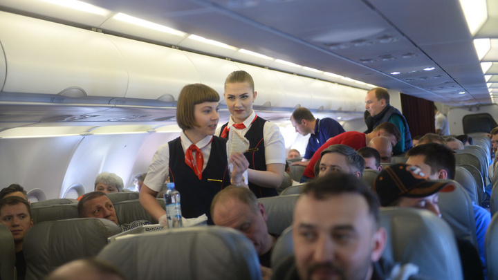 «Уральские авиалинии» попросили пассажиров запастись едой и теплой одеждой из-за китайского вируса