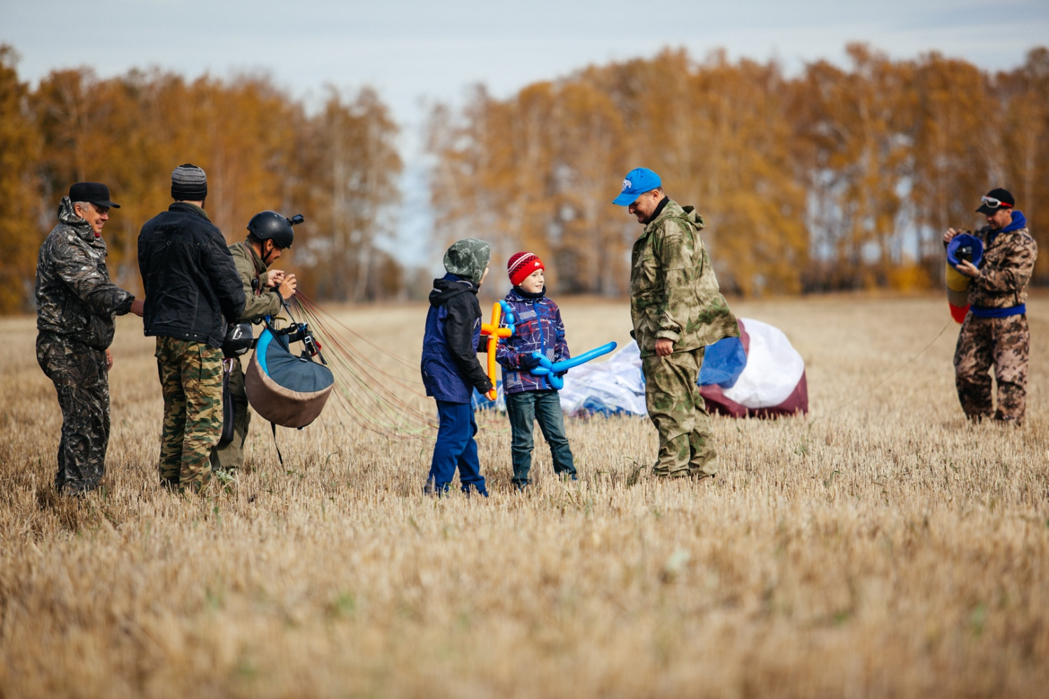 После полётов каждому вручили сладкие подарки После полётов каждому вручили сладкие подарки