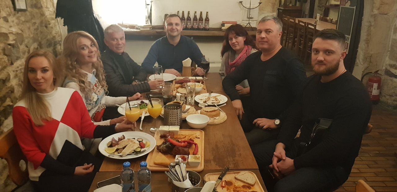 Мартин и Олег Газманов перед концертом в Праге Мартин и Олег Газманов перед концертом в Праге