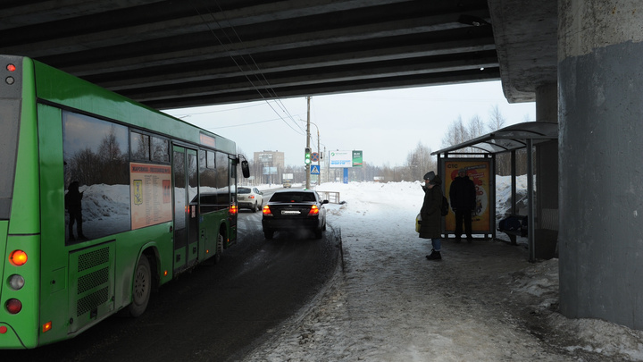 Из-за ремонта Краснофлотского моста в Архангельске перенесут автобусные остановки