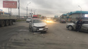 Авария с участием двух иномарок затруднила проезд по Гусинобродскому шоссе