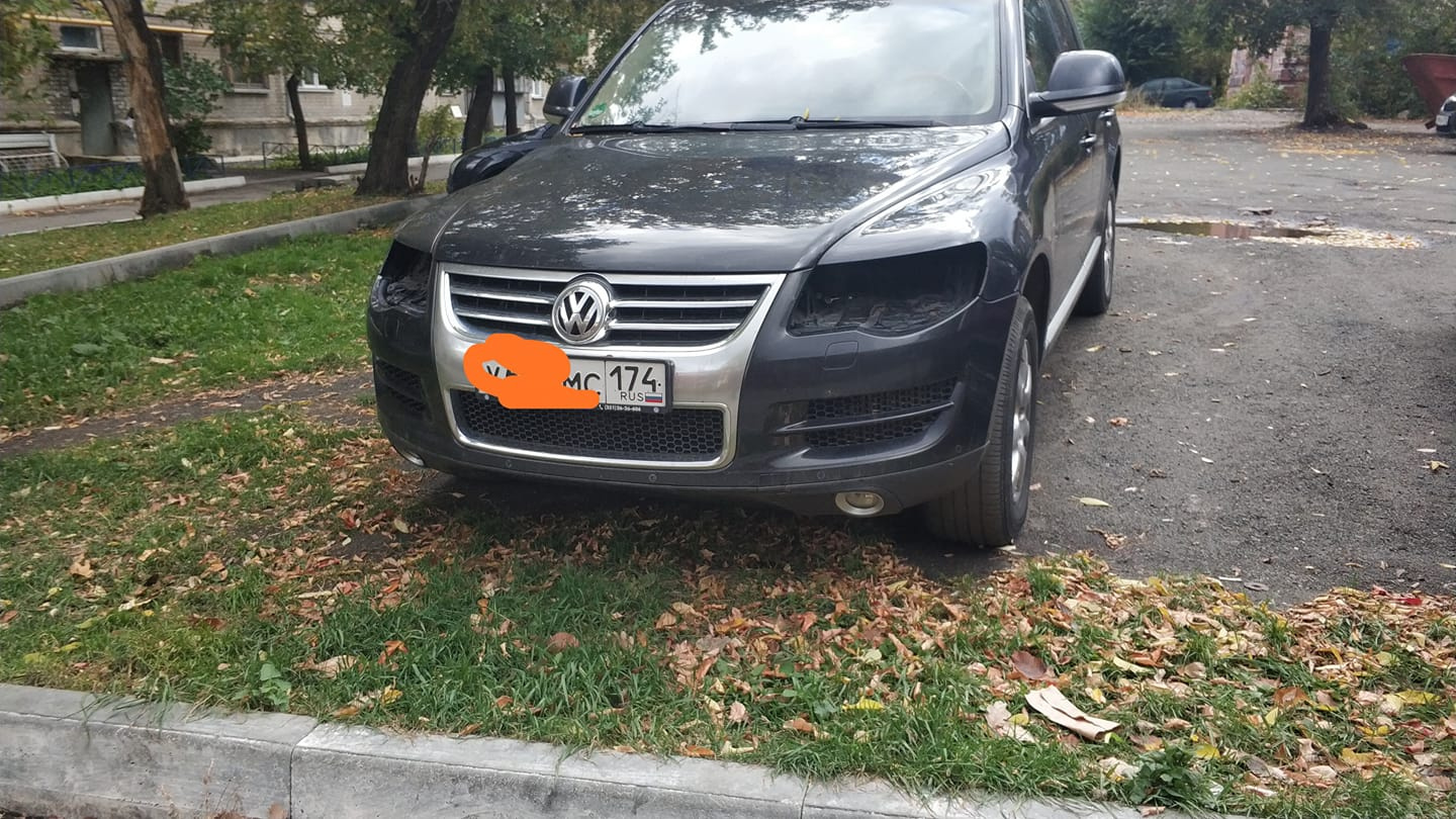  Этот инцидент с VW Touareg случился недалеко от пересечения пр. Ленина и ул. Российской