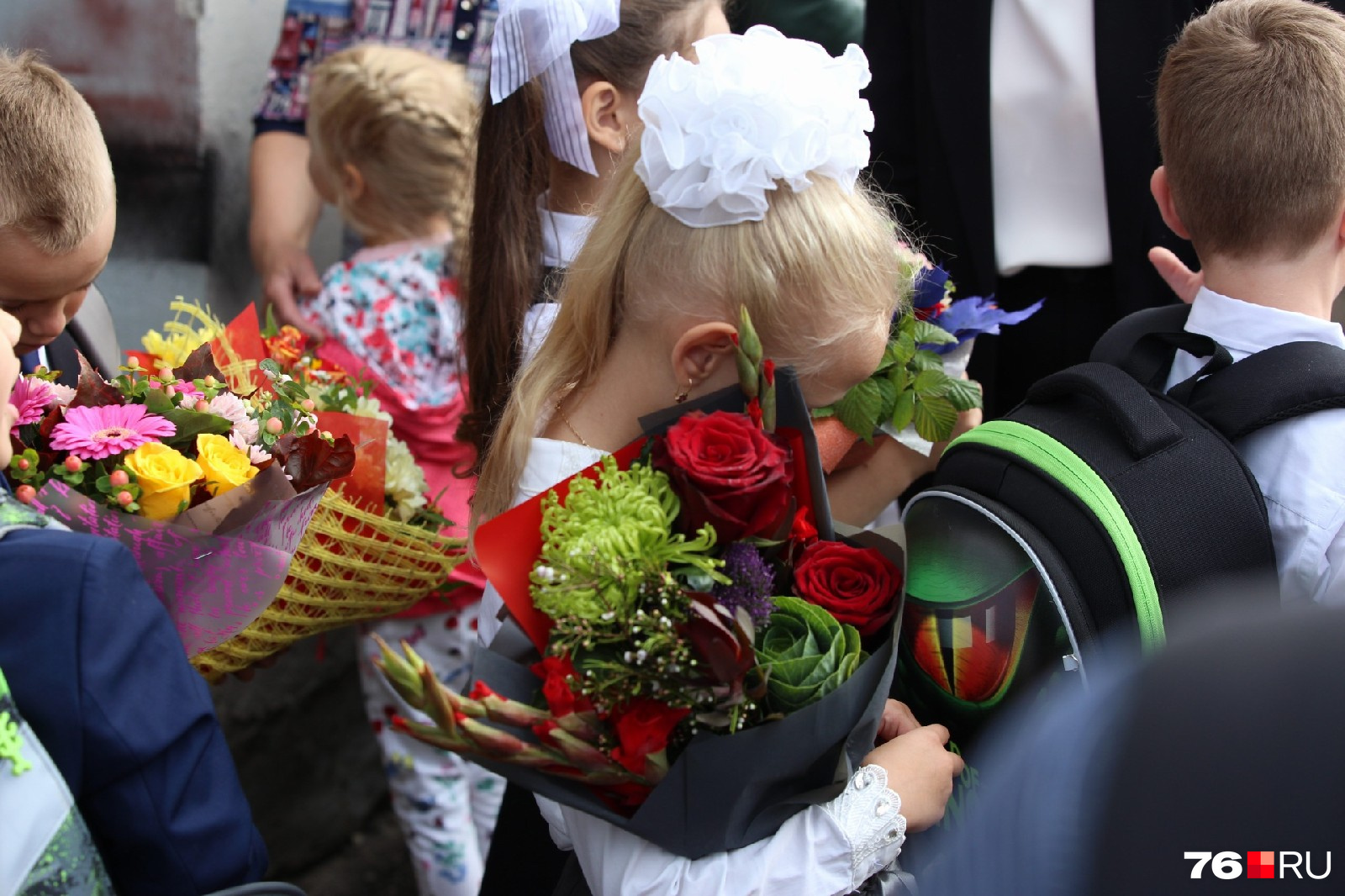 <a href="https://76.ru/text/education/66219199/?utm_source=sgp&utm_campaign=hsdrn" target="_blank" class="_">В Ярославле надо положить</a> учительнице капусту в букет, чтобы во время учебы она не подложила ребёнку свинью <a href="https://76.ru/text/education/66219199/?utm_source=sgp&utm_campaign=hsdrn" target="_blank" class="_">В Ярославле надо положить</a> учительнице капусту в букет, чтобы во время учебы она не подложила ребёнку свинью