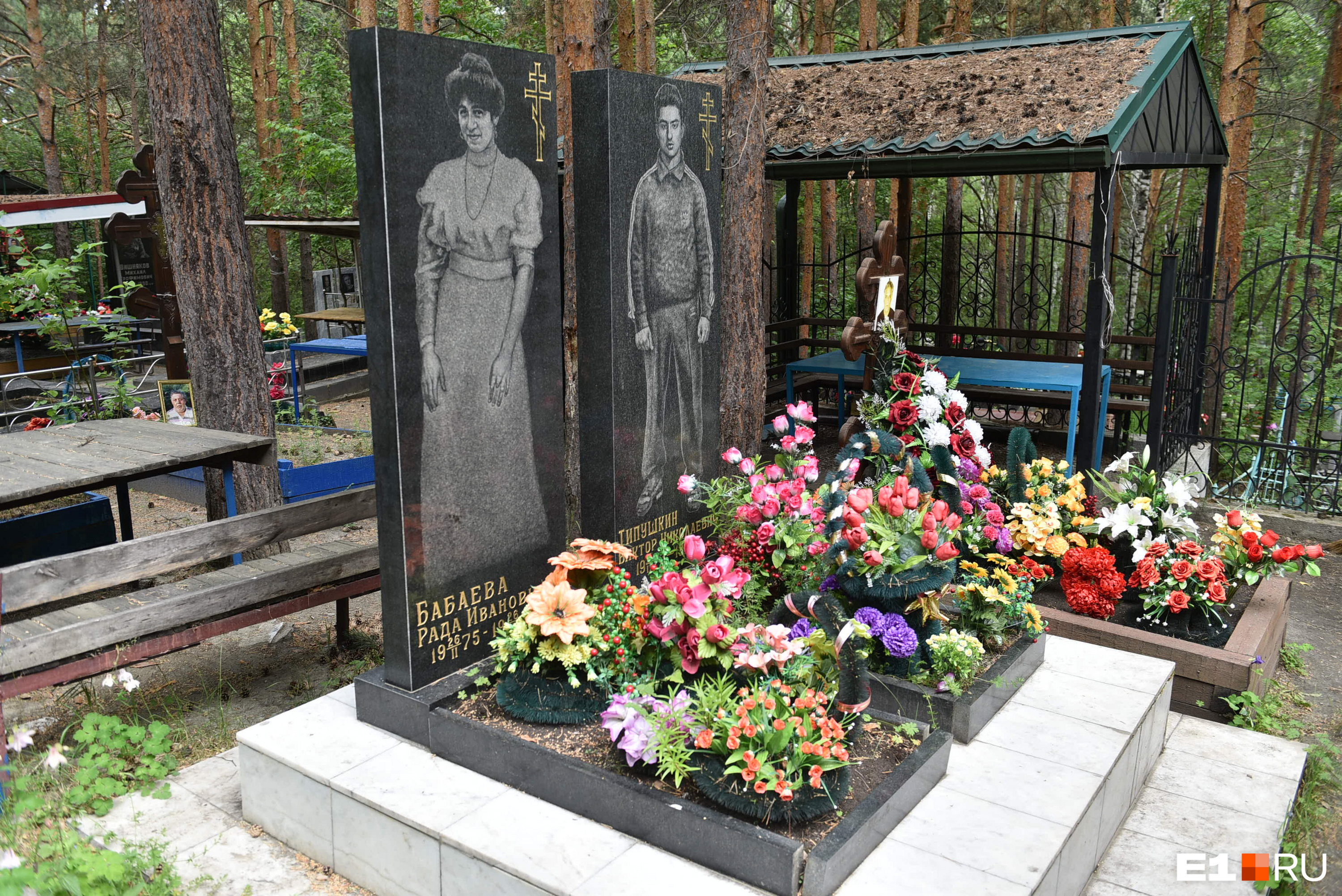 Кладбище михайловск