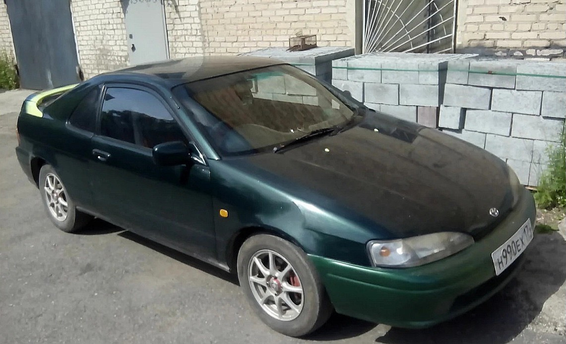 Двухдверное купе Toyota Cynos Двухдверное купе Toyota Cynos