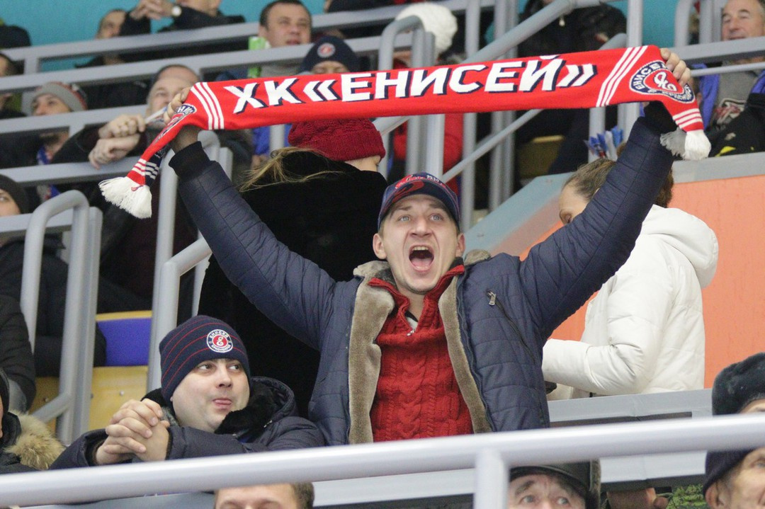 Посмотреть матч пришли почти 5 тысяч зрителей Посмотреть матч пришли почти 5 тысяч зрителей