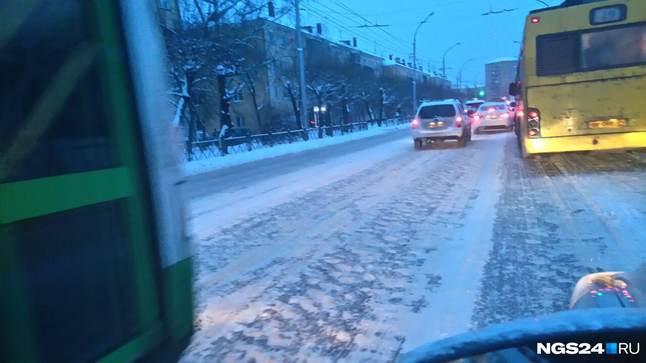 На Аэровокзальной сейчас так На Аэровокзальной сейчас так