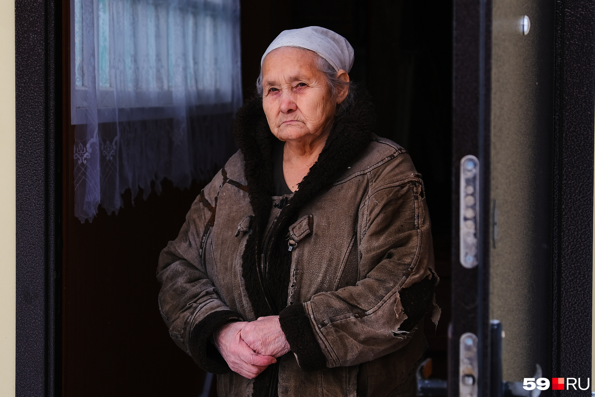 Соседка Галина говорит, что Кругловы были образцовой семьей Соседка Галина говорит, что Кругловы были образцовой семьей