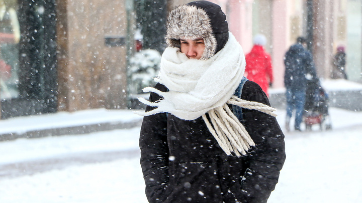 Снег и низкое атмосферное давление: погода на выходные в Нижнем Новгороде
