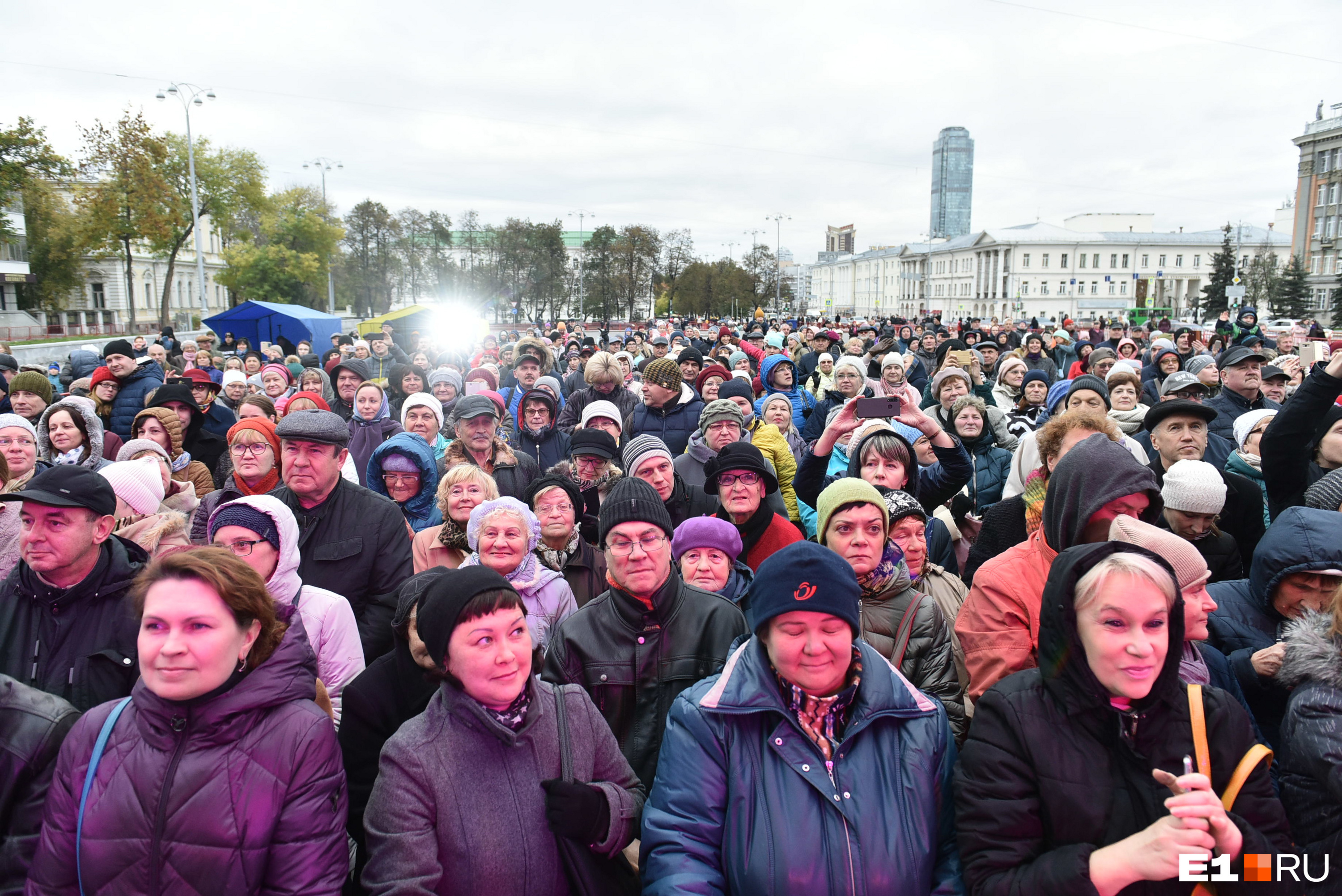 Митинг в новосибирске на 9 мая