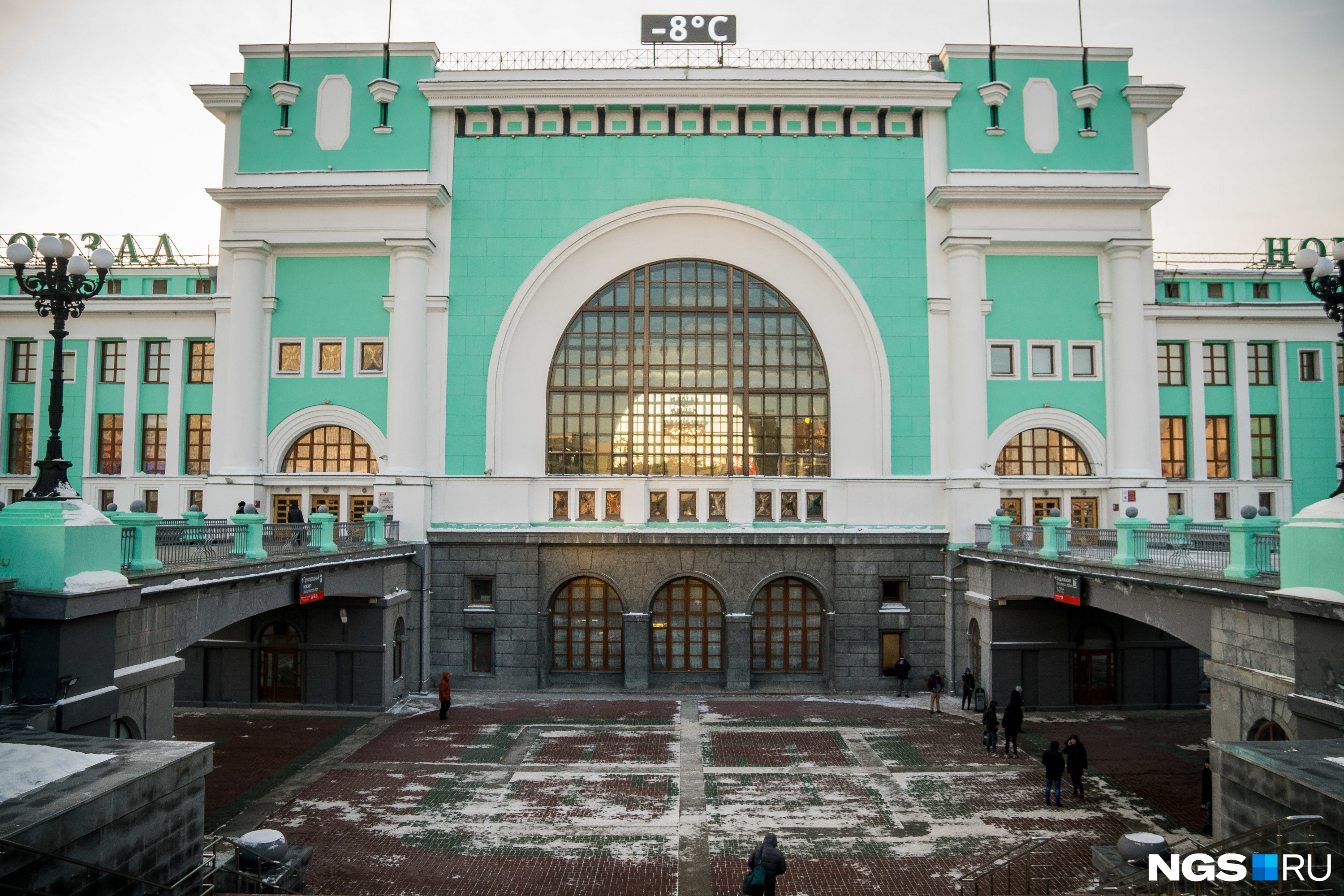 Вокзал в новосибирске фото