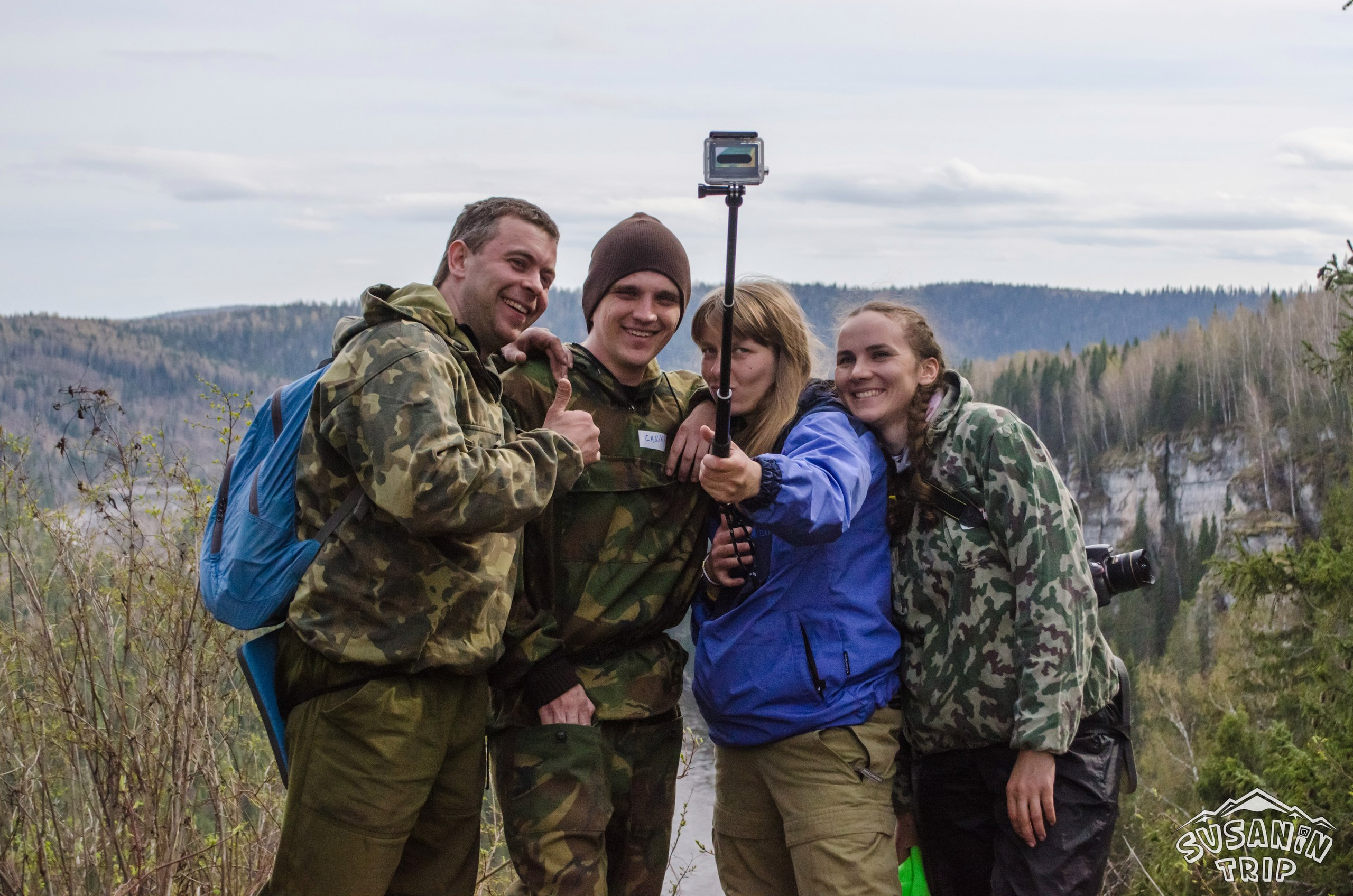 В сентябре обычно закрывается сезон сплавов. Но пешие походы комфортно совершать можно до конца октября. Главное — укутаться потеплее и запастись непромокаемыми вещами В сентябре обычно закрывается сезон сплавов. Но пешие походы комфортно совершать можно до конца октября. Главное — укутаться потеплее и запастись непромокаемыми вещами