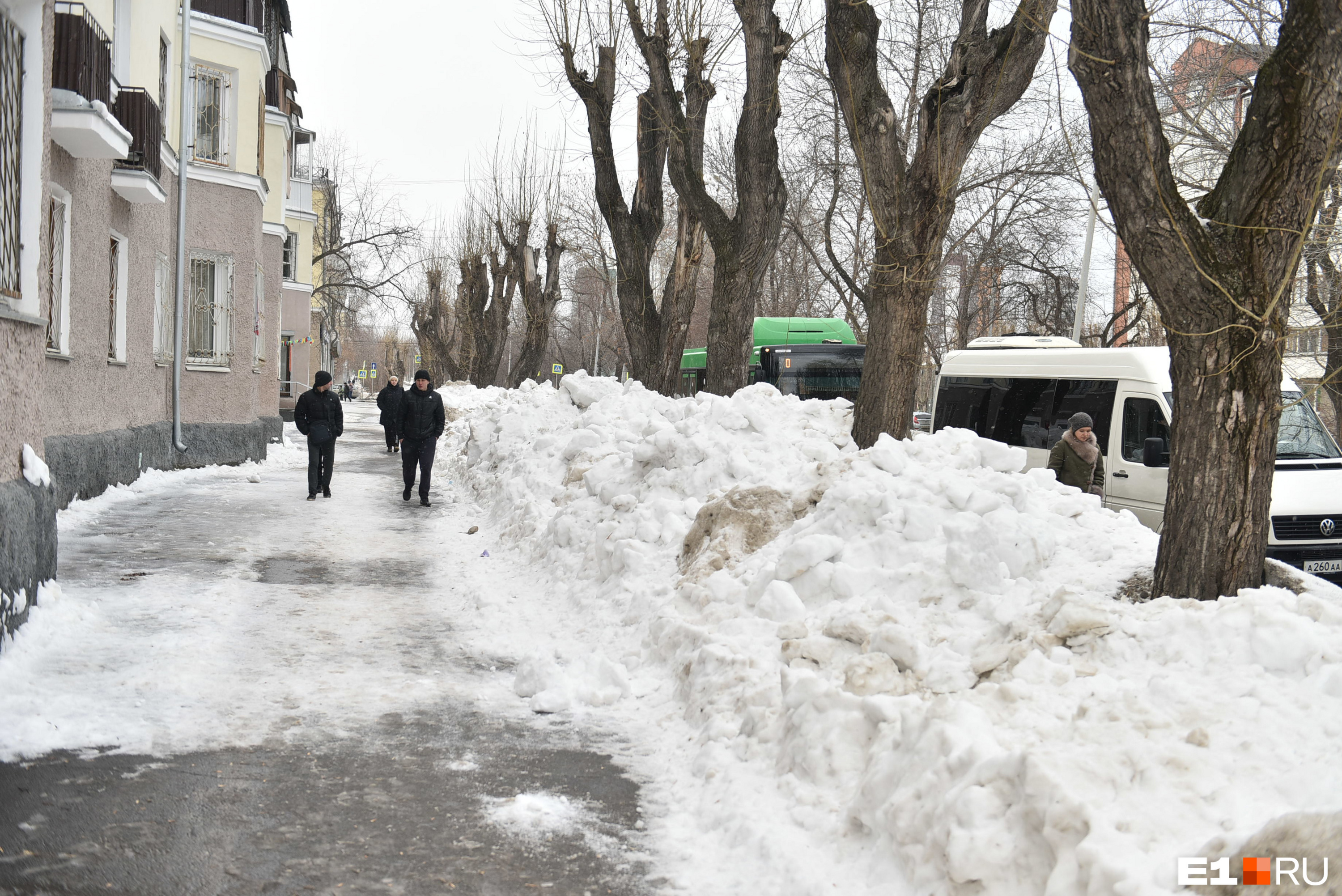 Снегопад екатеринбург