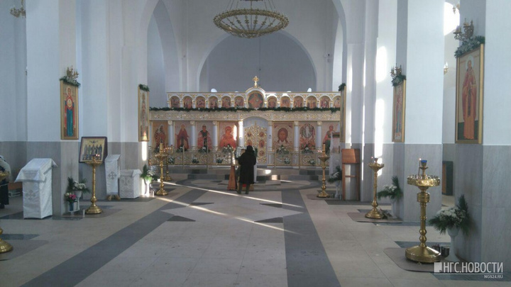 Глава красноярской церкви назвал нынешнюю культуру греховной и запретил фотографироваться в храмах
