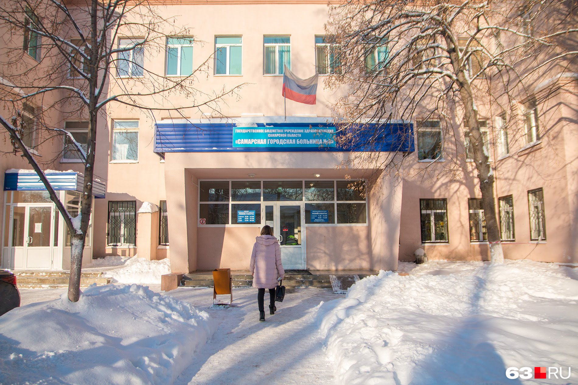 Детская больница на Енисейской обслуживает 900 посещений в день