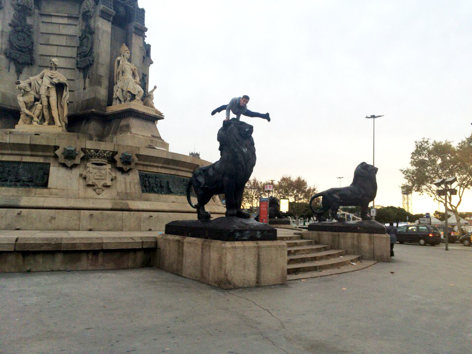 Испания. «Памятник Колумбу». 2016