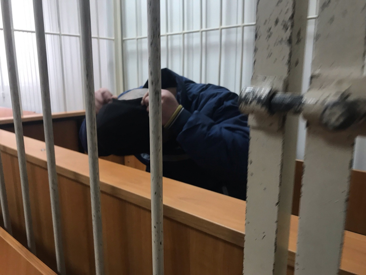 Мамедов не захотел демонстрировать журналистам даже свою лысую макушку Мамедов не захотел демонстрировать журналистам даже свою лысую макушку