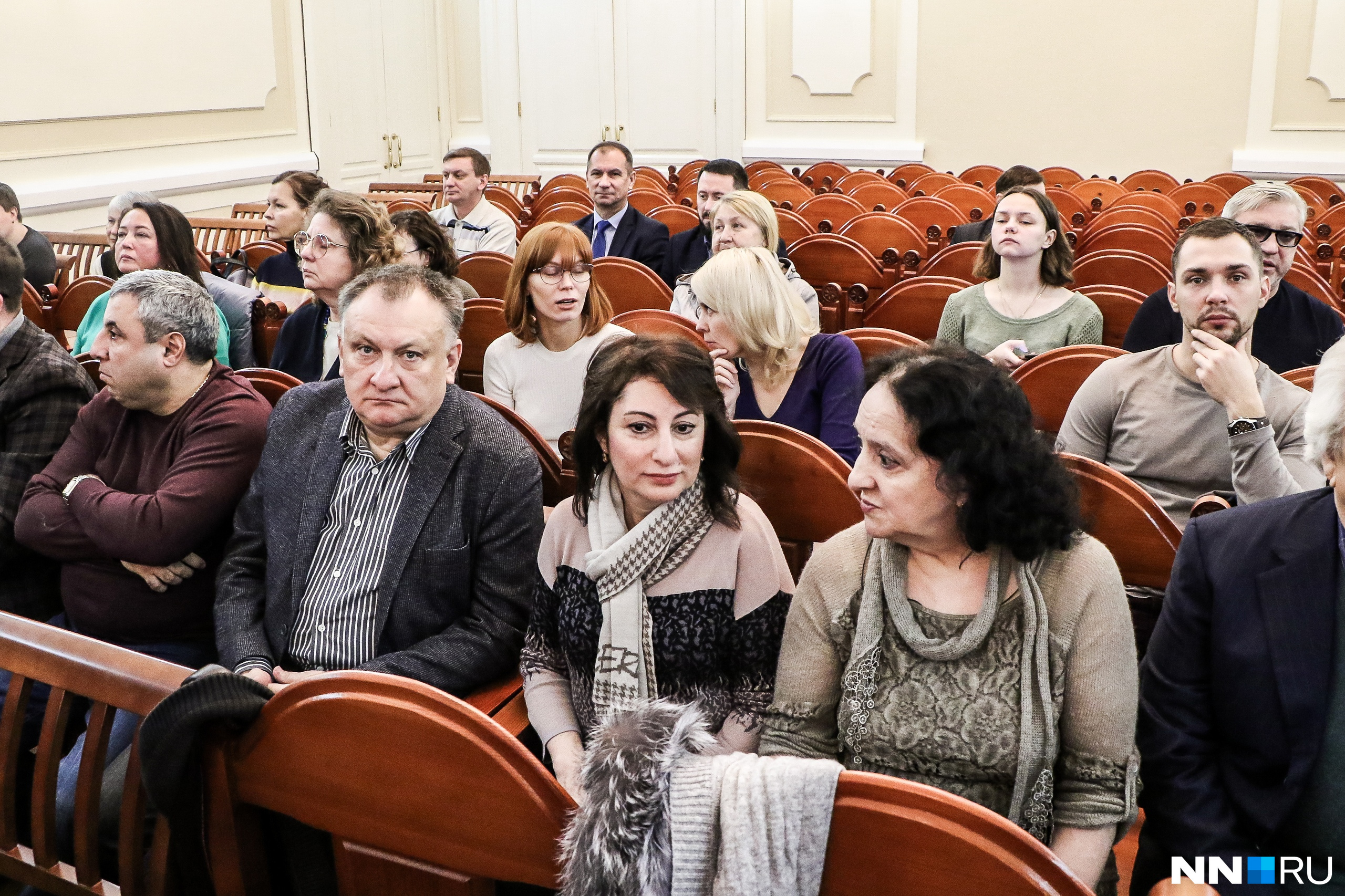 Поддержать подсудимых пришли родственники и друзья Поддержать подсудимых пришли родственники и друзья