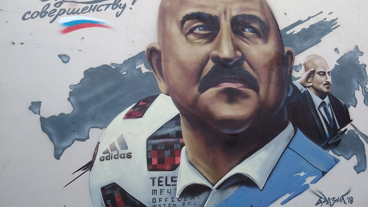 В Челябинске появился пятиметровый портрет Станислава Черчесова