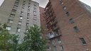 Девушка выпала с 9-го этажа общежития на Дмитрия Донского