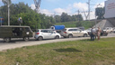 УАЗ собрал «паровоз» из автомобилей на проспекте Строителей