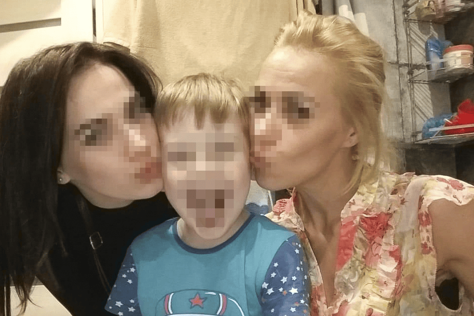 Вита любила младшего брата Колю Вита любила младшего брата Колю