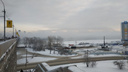 Над Обью поднялся плотный туман: с одного берега Новосибирска не видно другой