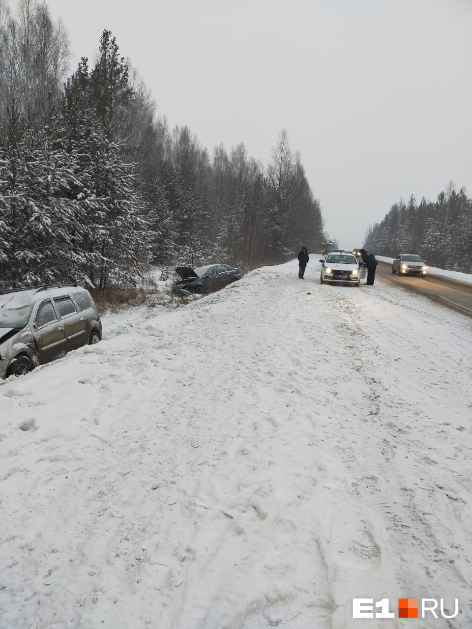 ситуация на серовском тракте. авария екатеринбург серов вчера на трассе. серовский тракт 316 км. пробка на серовском тракте. серовский тракт нижний тагил.