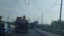 Троллейбусы встали на проспекте Маркса и Октябрьском мосту