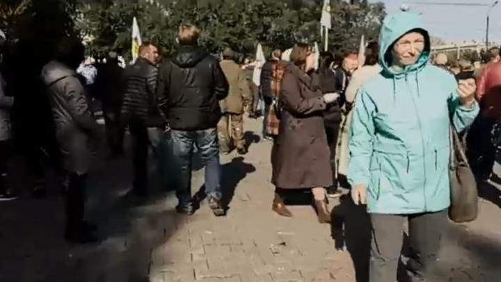 В сквере Космонавтов прошел митинг против повышения пенсионного возраста