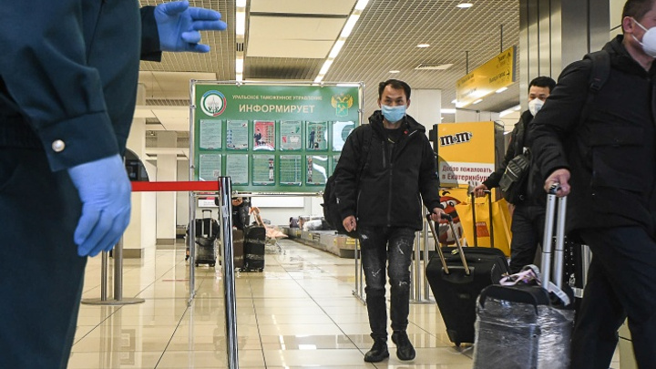 «Сима-ленд» отправил в Китай две фуры с медицинскими масками, чтобы остановить коронавирус