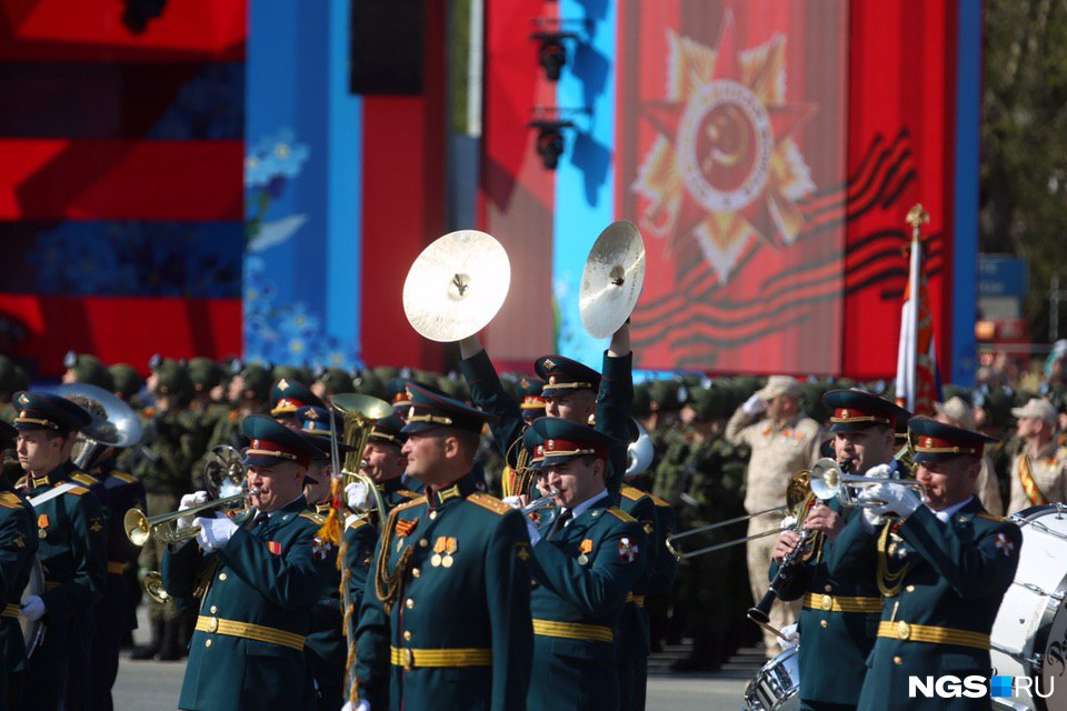 Военное исполнение. Парад Победы в Новосибирске 2019. Трансляция парада. Трансляция парада Победы. Трансляция парада 9 мая.