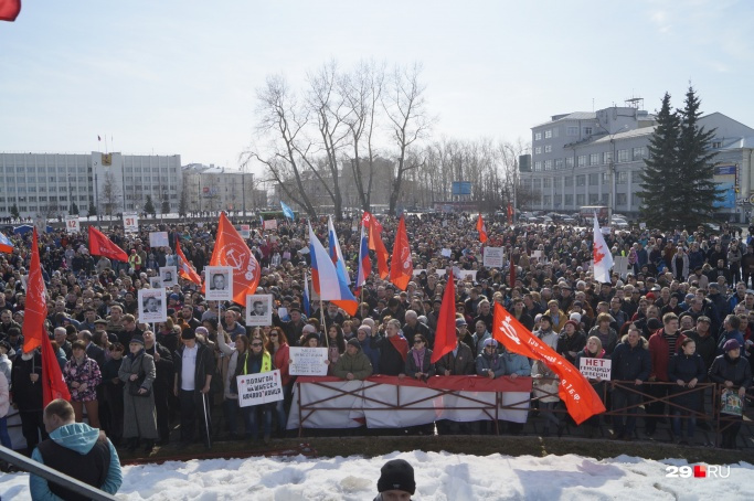 Задержания участников митинга 7 апреля проходят до сих пор Задержания участников митинга 7 апреля проходят до сих пор