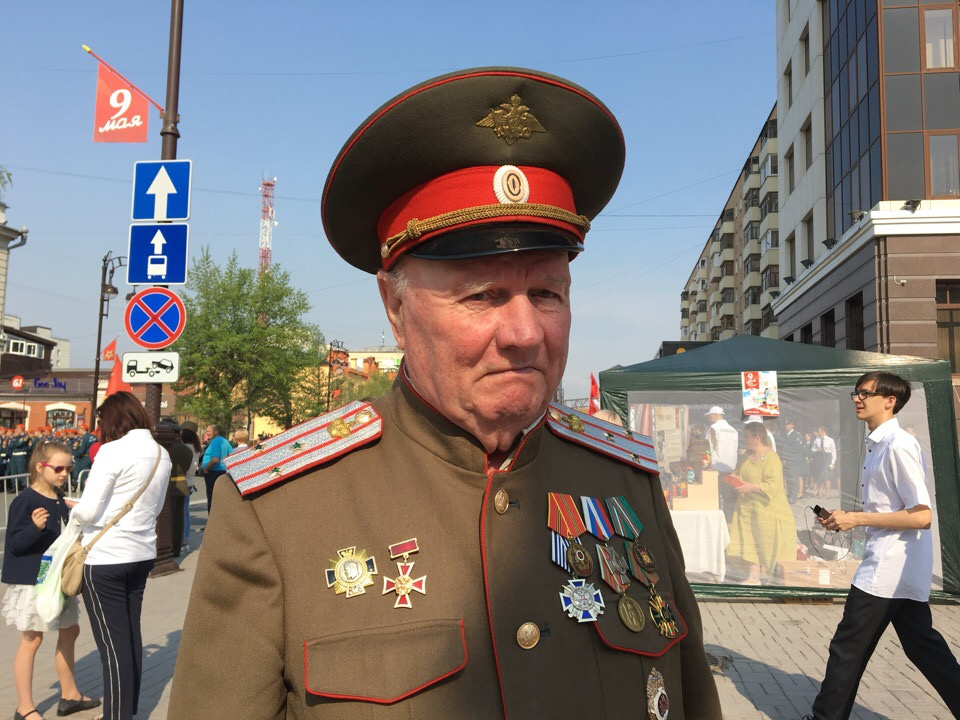 Юрий Федорович ждёт правнуков на парад, всех тюменцев поздравляет с Днём Победы