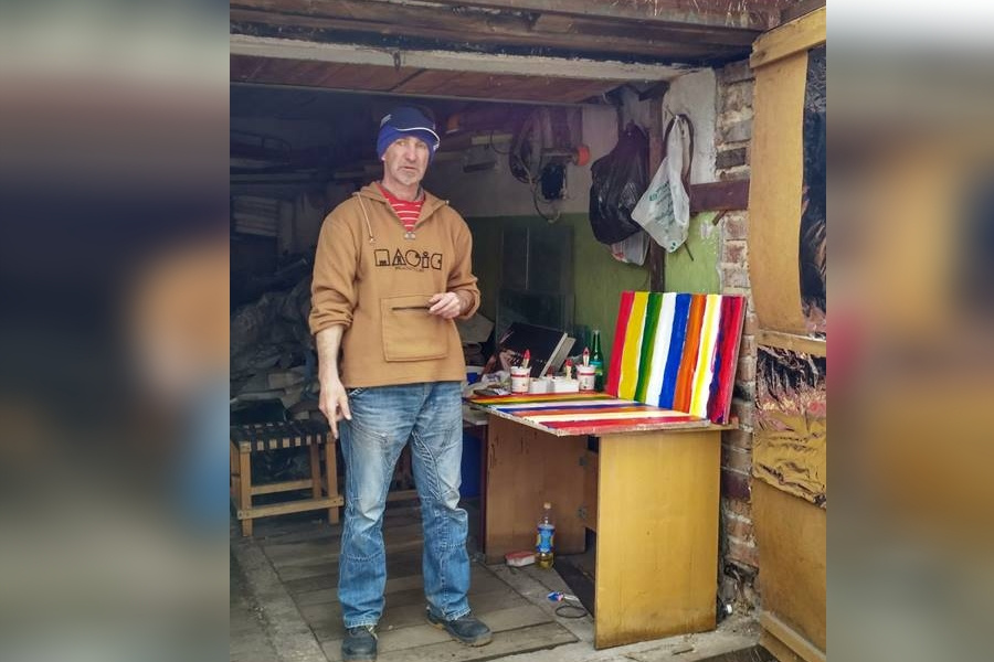 Владимир за работой Владимир за работой