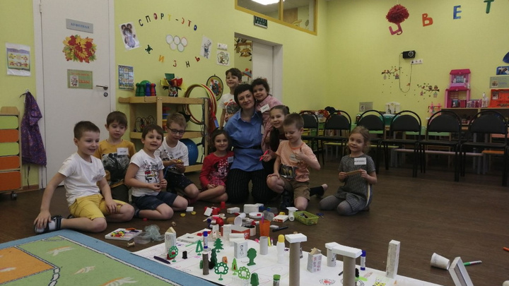 Воспитатель детсада в Ленинском районе претендует на звание лучшего в стране