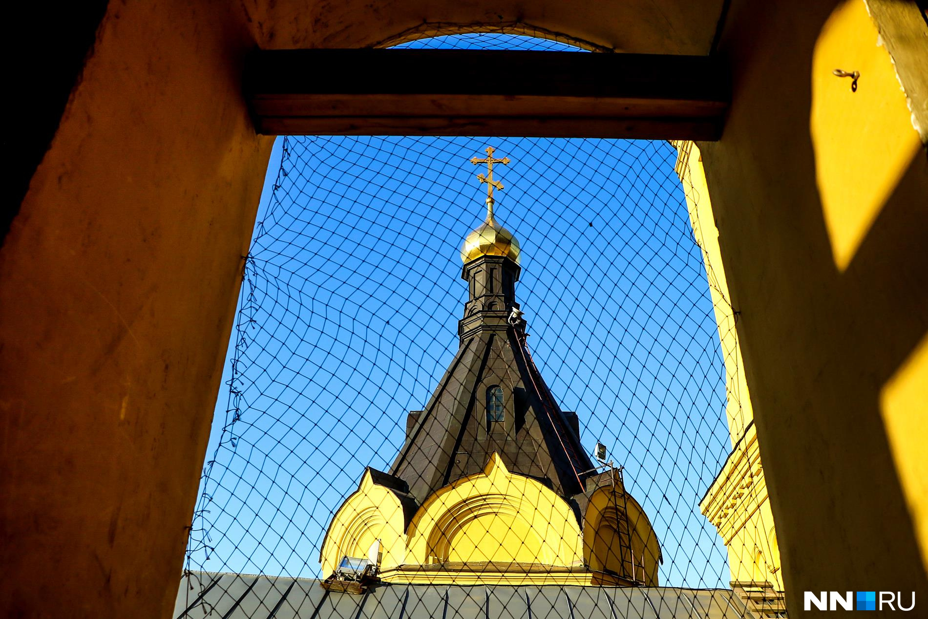 С колокольни не видно Волгу и Нижегородский кремль — их закрывает собор