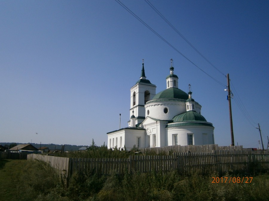 Церковь в Частоостровском единственная в Восточной Сибири имеет овальную форму