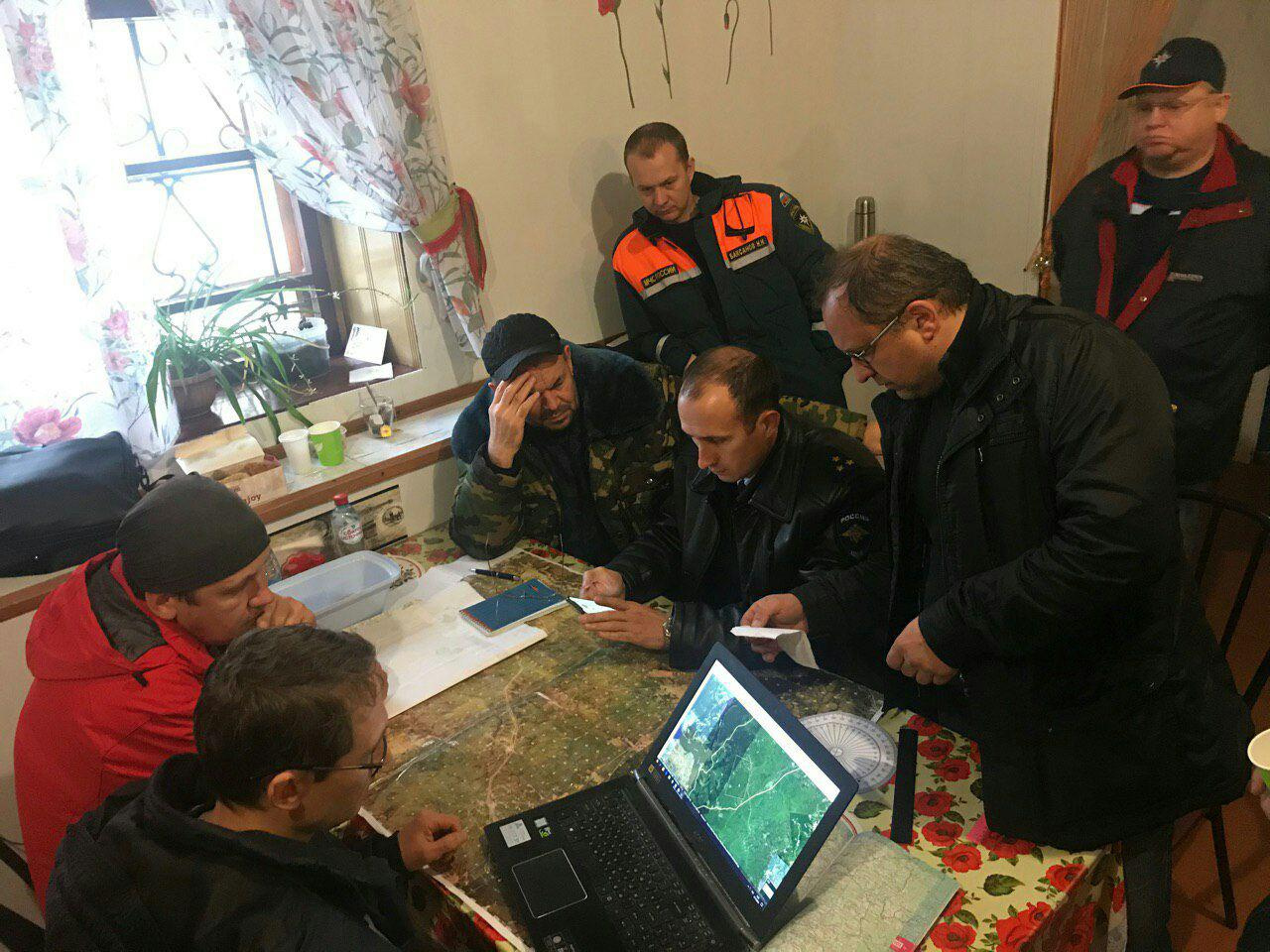 МЧС и Минтербез в поисковом штабе МЧС и Минтербез в поисковом штабе