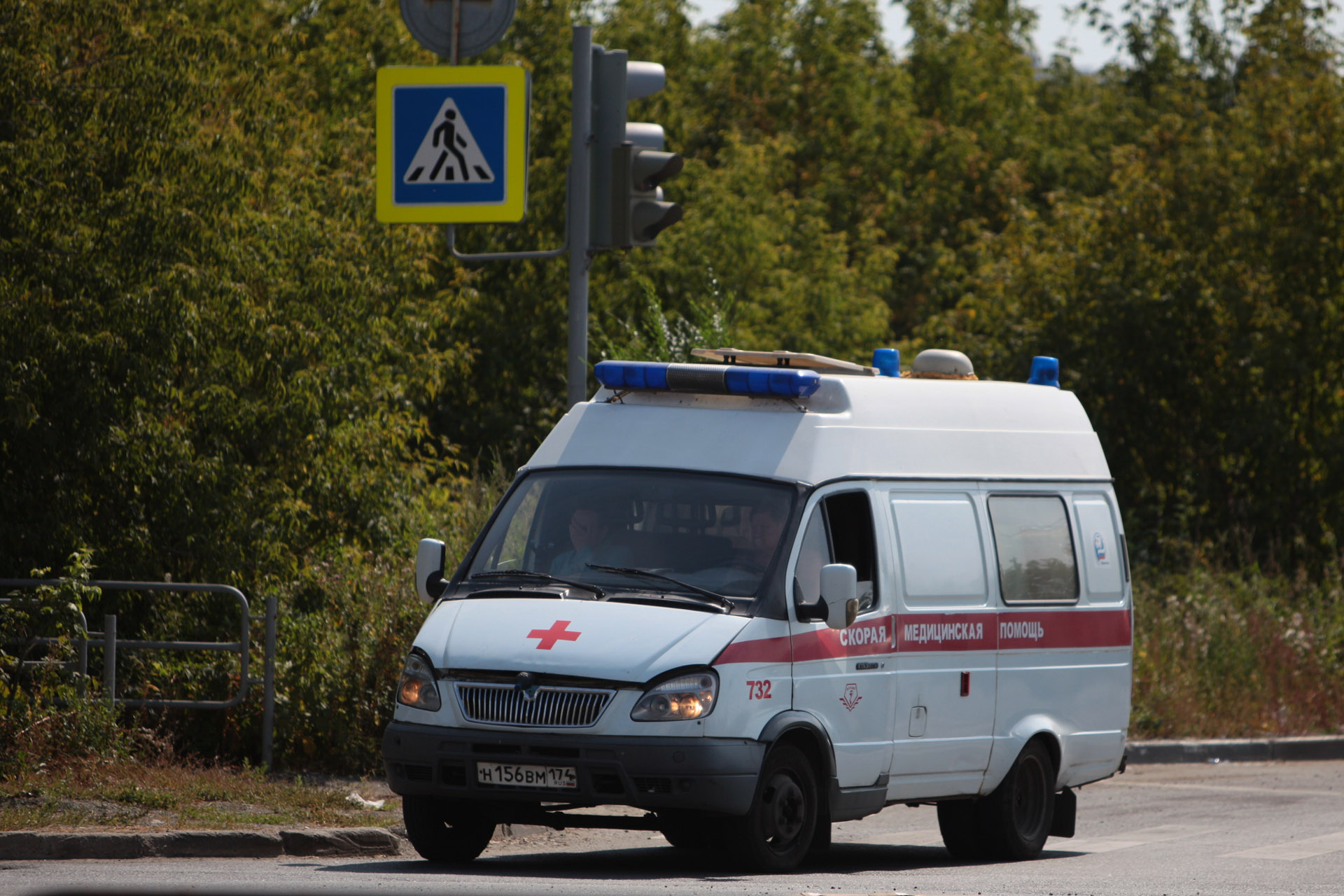 По данным Минздрава, водители скорых в Сатке в среднем получают на руки не больше 18 тысяч рублей