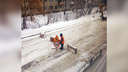 Отключений нет, но будут: дорогу в Дзержинском районе перекрыли из-за аварии на теплотрассе