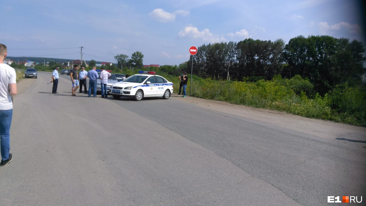 почему закрывают дороги. ситуация на дорогах москвы. почему закрывают дороги. магическое закрытие дорог. грузовики на мкаде.
