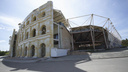 Фасад челябинского стадиона, закупка поля для которого обернулась скандалом, отремонтируют к лету