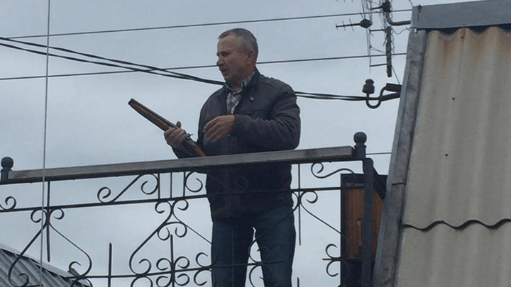 В Челябинске арестовали пожилого садовода, выстрелившего из обреза в председателя СНТ