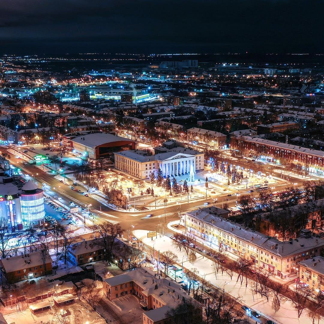 13 город самара. Самара фото города. Киров фото. Вечерний Ставрополь фото. Фото пл.Кирова в Самаре.