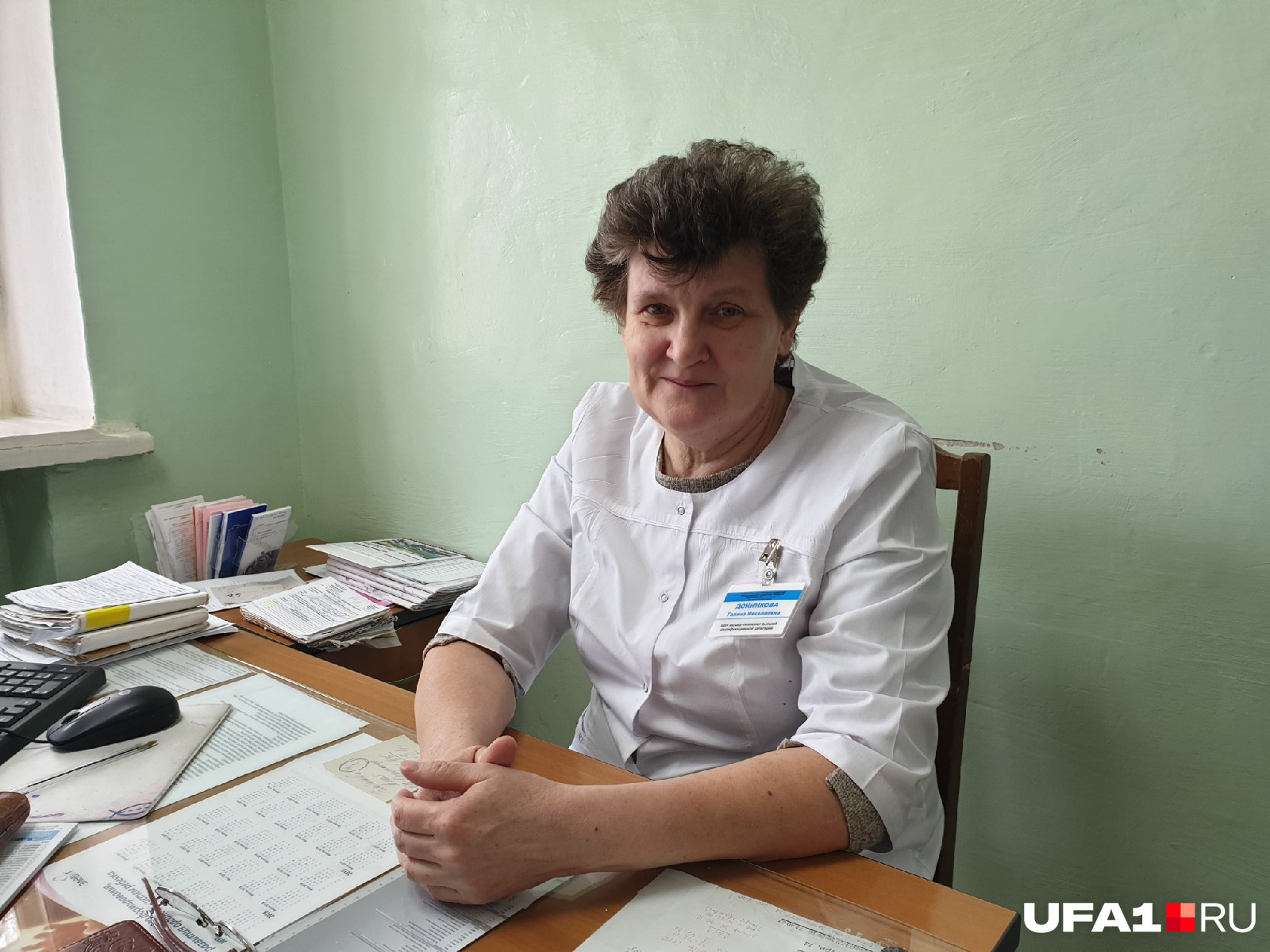 Галина Дойникова говорит, что врачи на одну ставку зарабатывают 20–23 тысячи рублей
