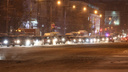 «Ощущение, что еду в сугробе»: центр Челябинска сковали 10-балльные пробки на нечищеных дорогах