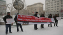 Дальнобойщики устроили в центре Новосибирска пикет против «Платона»