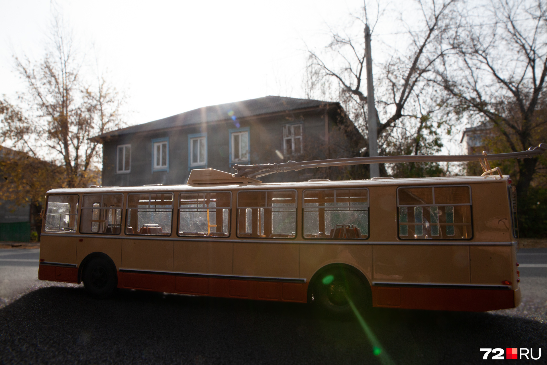 Тюменские троллейбусы ездили по 15 маршрутам. Рассказывайте, кто и куда на нем добирался? 