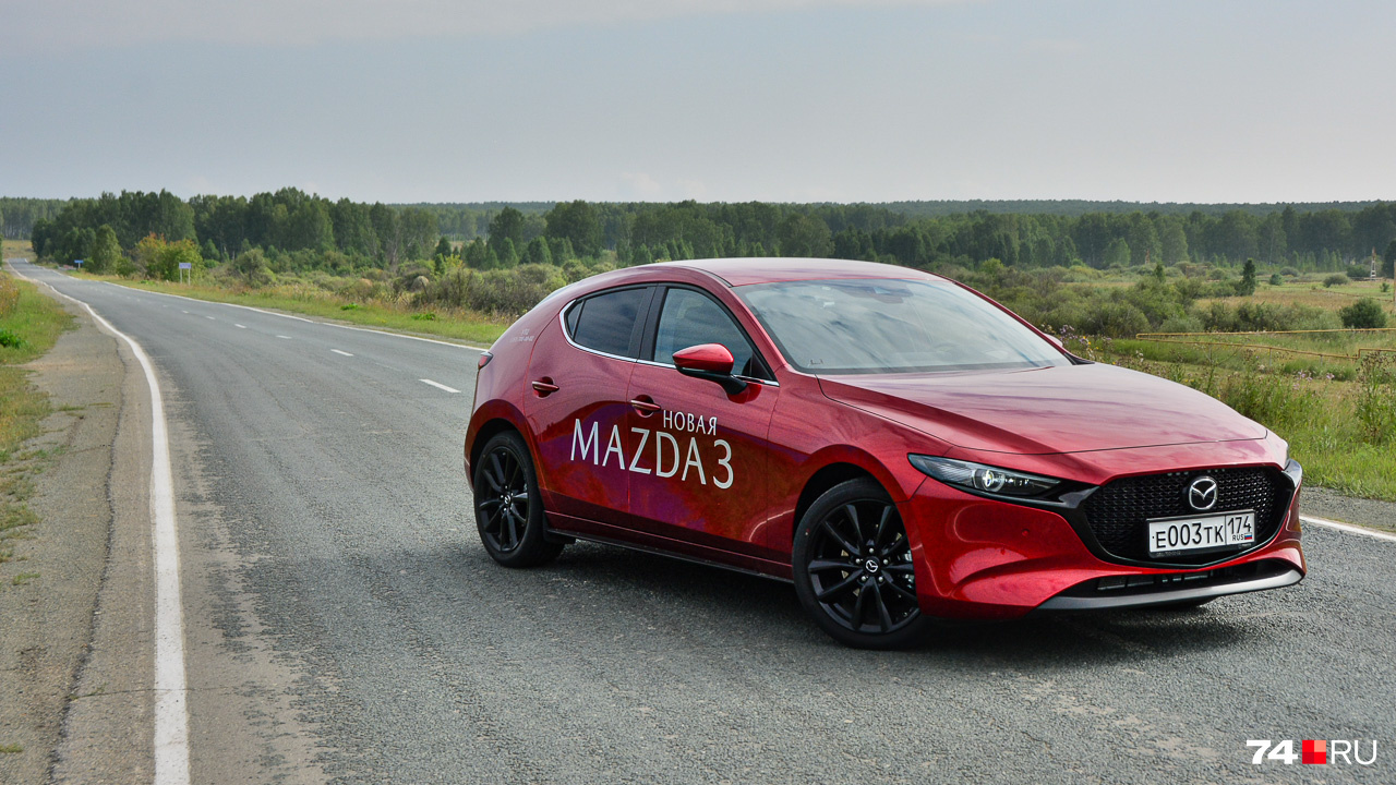 Mazda3 осталась машиной, которая любит активных водителей. Но чуть менее активных, чем раньше